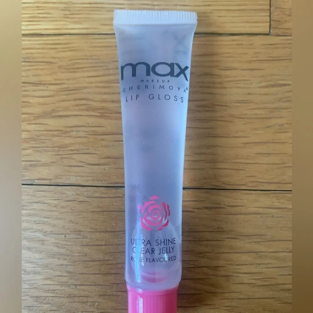 N/A lip gloss
